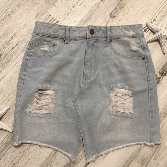 Forever 21 Denim jean skirt - Picture 5 of 6